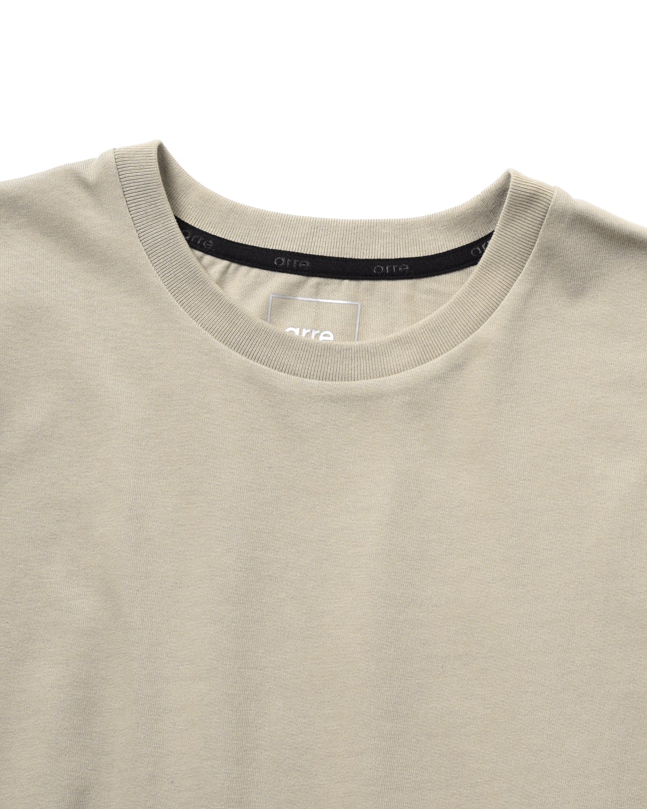 CROPPED RELAXED TEE - light beige