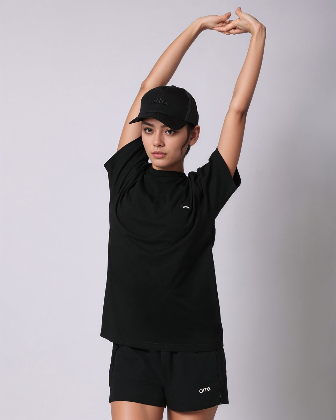 SMALL BOX TEE - black