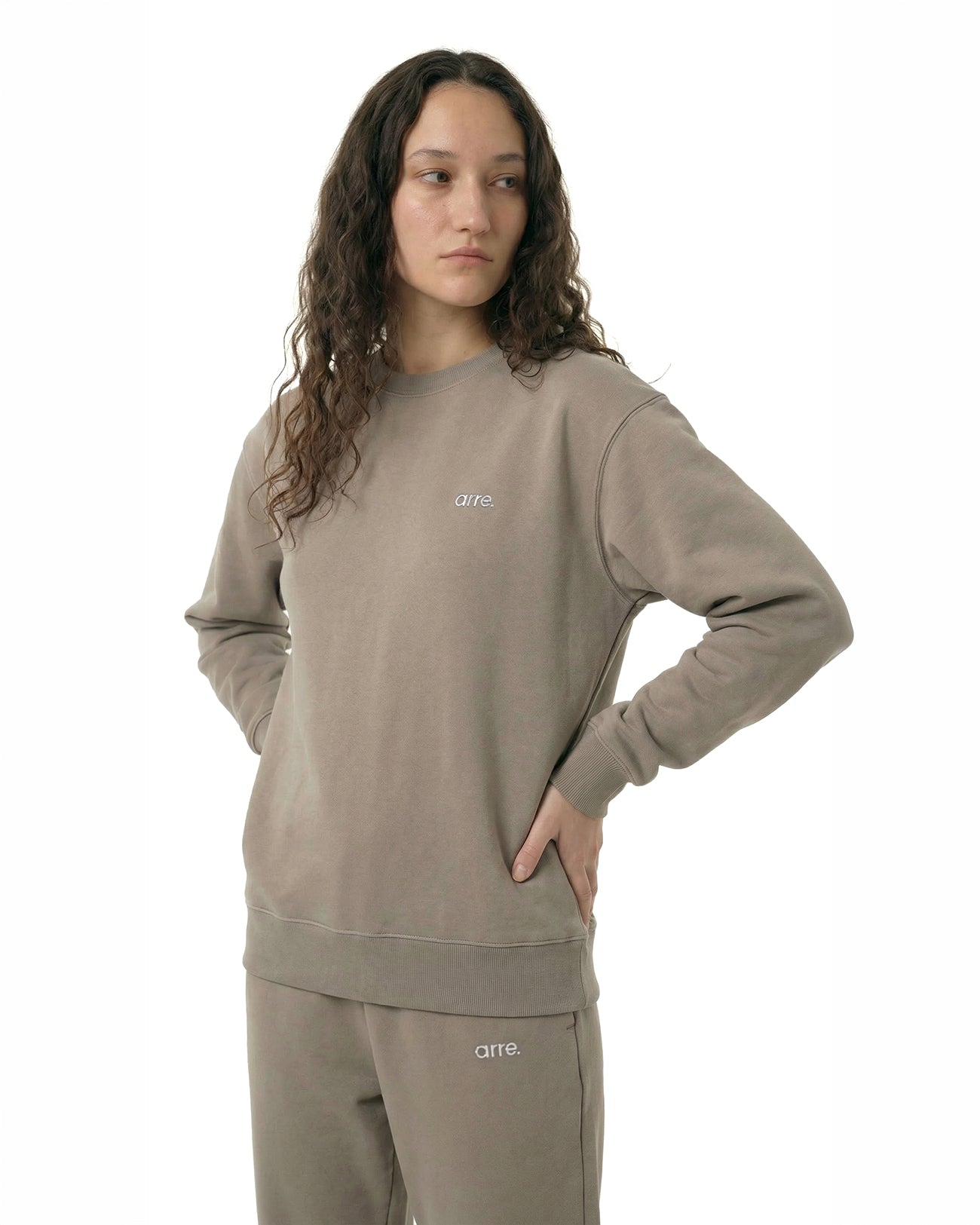 ESSENTIAL SWEAT CREW - beige