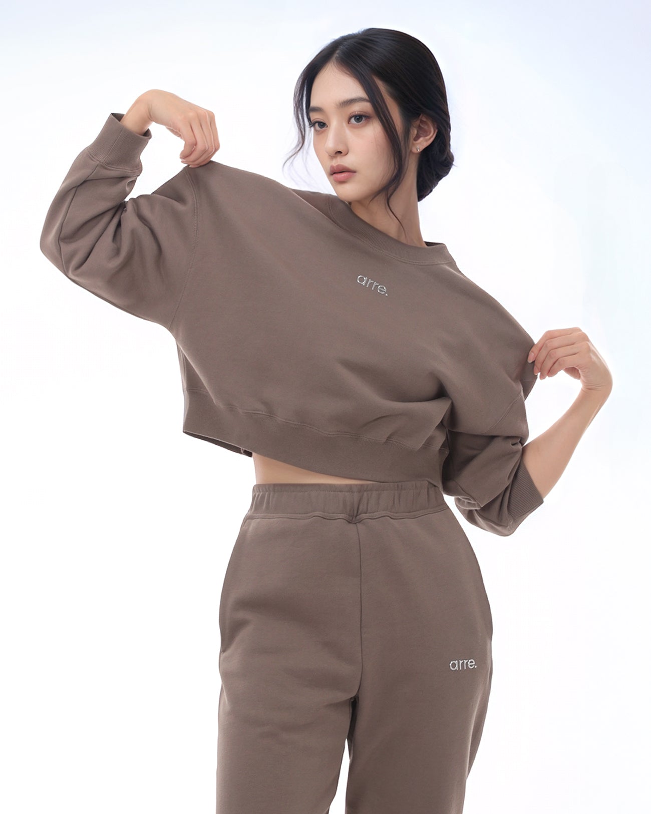 CROPPED RELAXED CREW SWEAT - beige