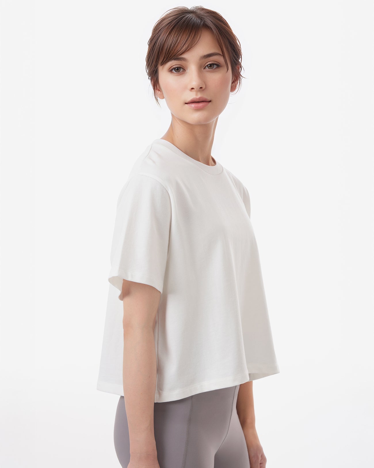 CROPPED RELAXED TEE - white
